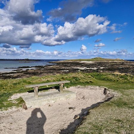 Gite Kerlosvezan, A La Campagne, Proche Mer Lampaul-Ploudalmézeau Eksteriør bilde